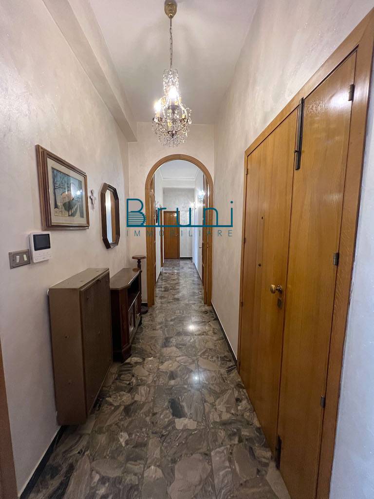 Appartamento in vendita a San Benedetto del Tronto, Zona Viale De Gasperi