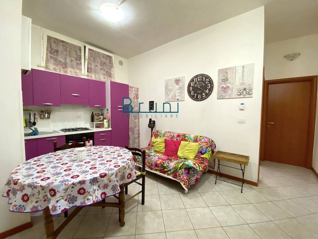 Appartamento in vendita a San Benedetto del Tronto, Centro