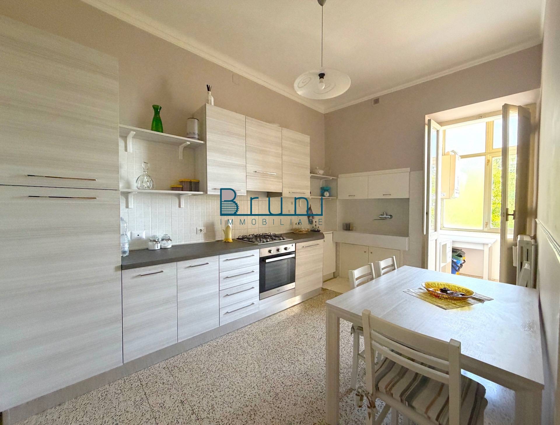 Appartamento in affitto a San Benedetto del Tronto, Paese Alto