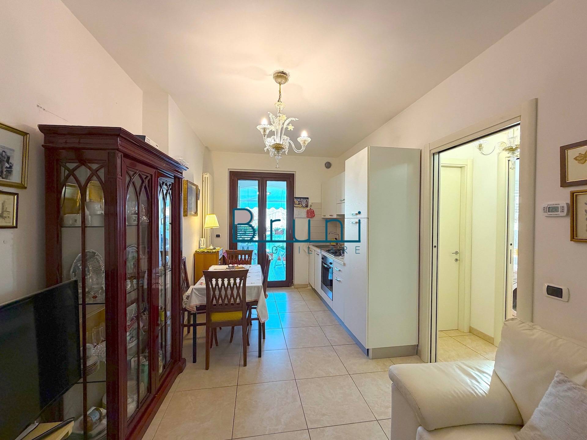 Appartamento in vendita a San Benedetto del Tronto, Lungomare