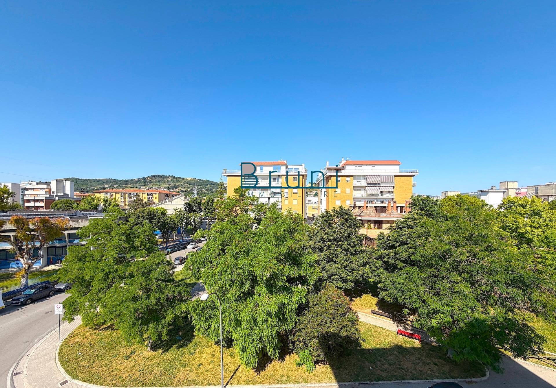 Appartamento in vendita a San Benedetto del Tronto, Centrale sud