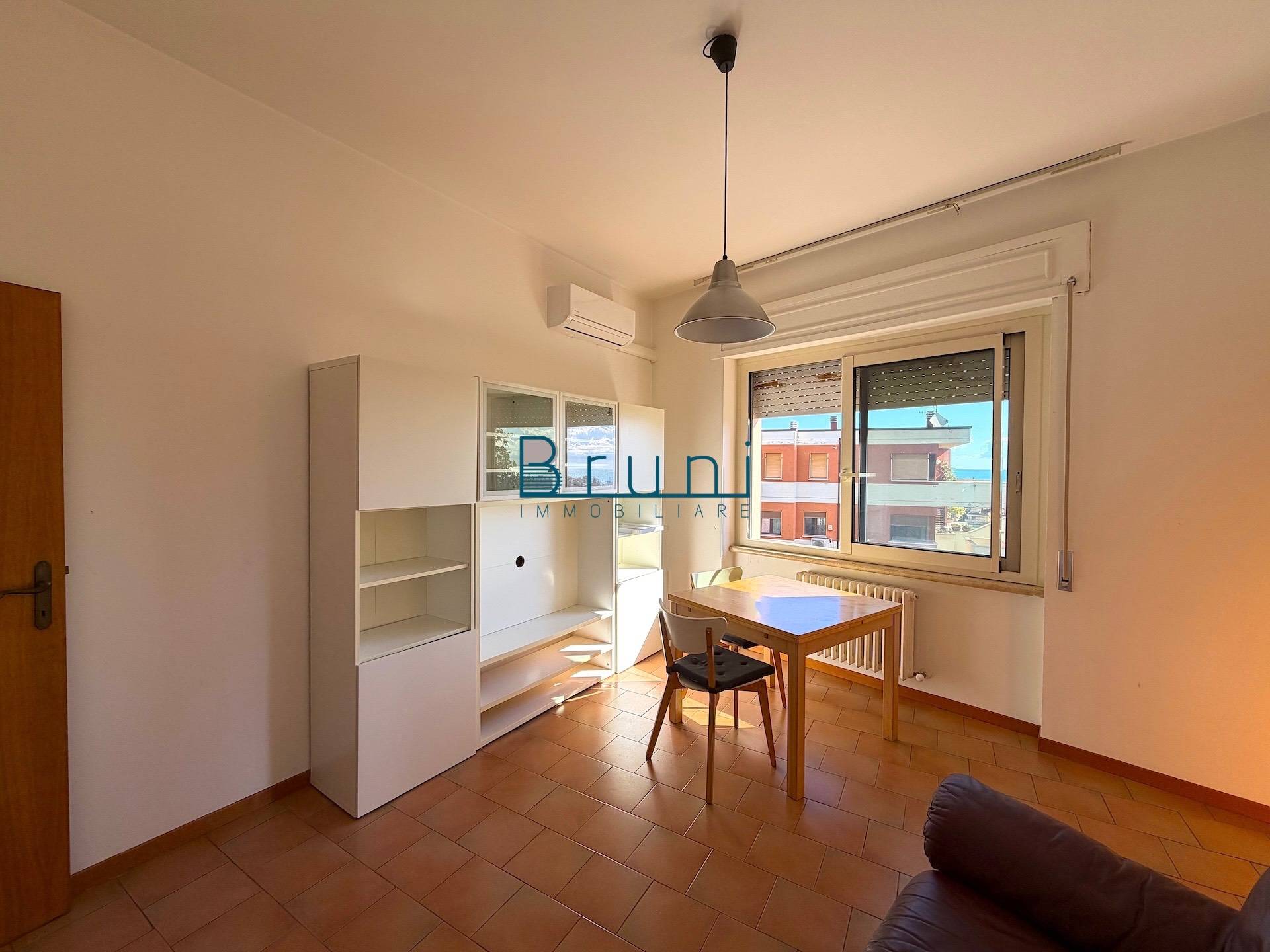 Appartamento in affitto a San Benedetto del Tronto, Residenziale