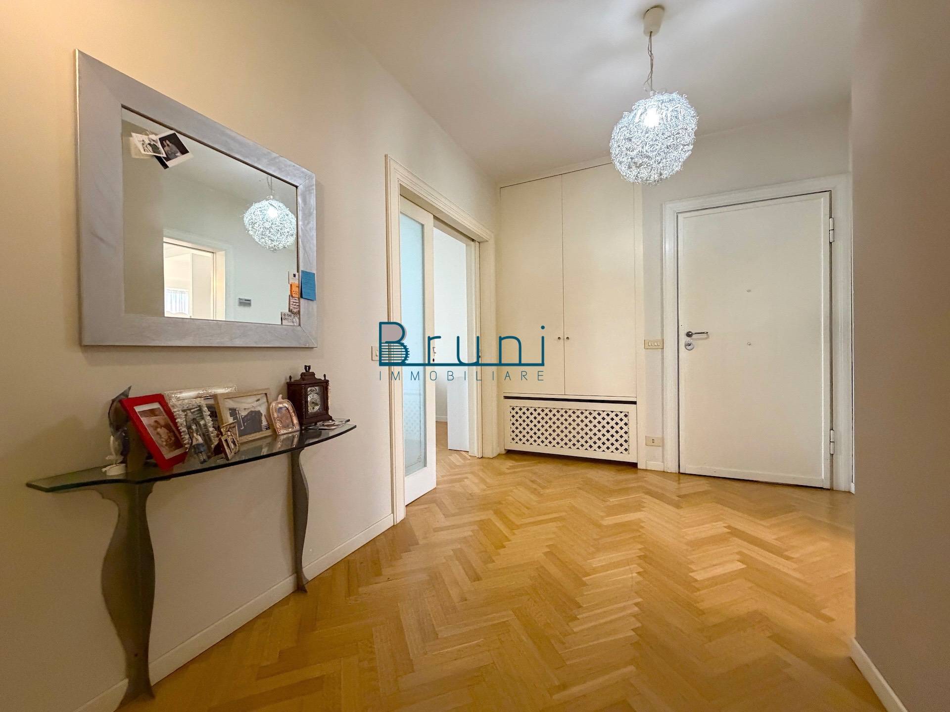 Appartamento in vendita a San Benedetto del Tronto, Centralissima