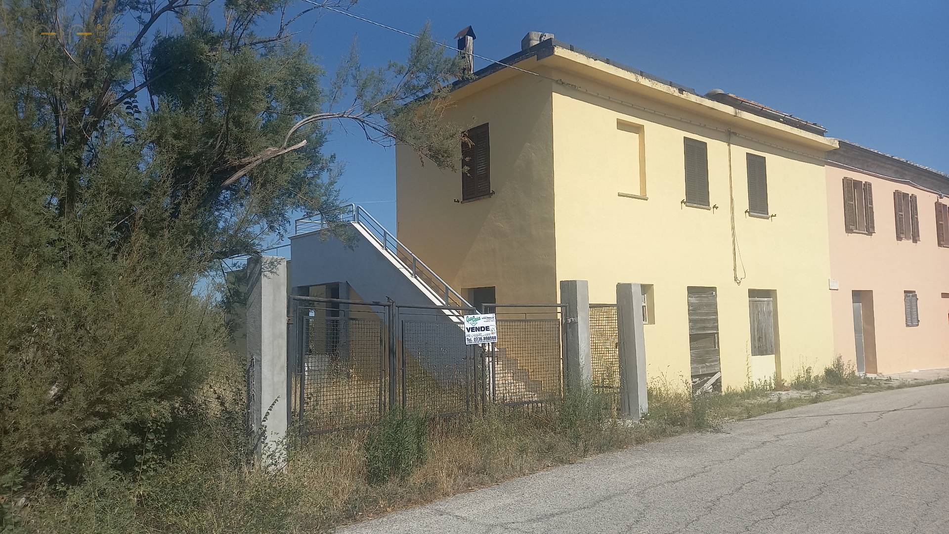 Rustico con terrazzo, Appignano del Tronto collinare