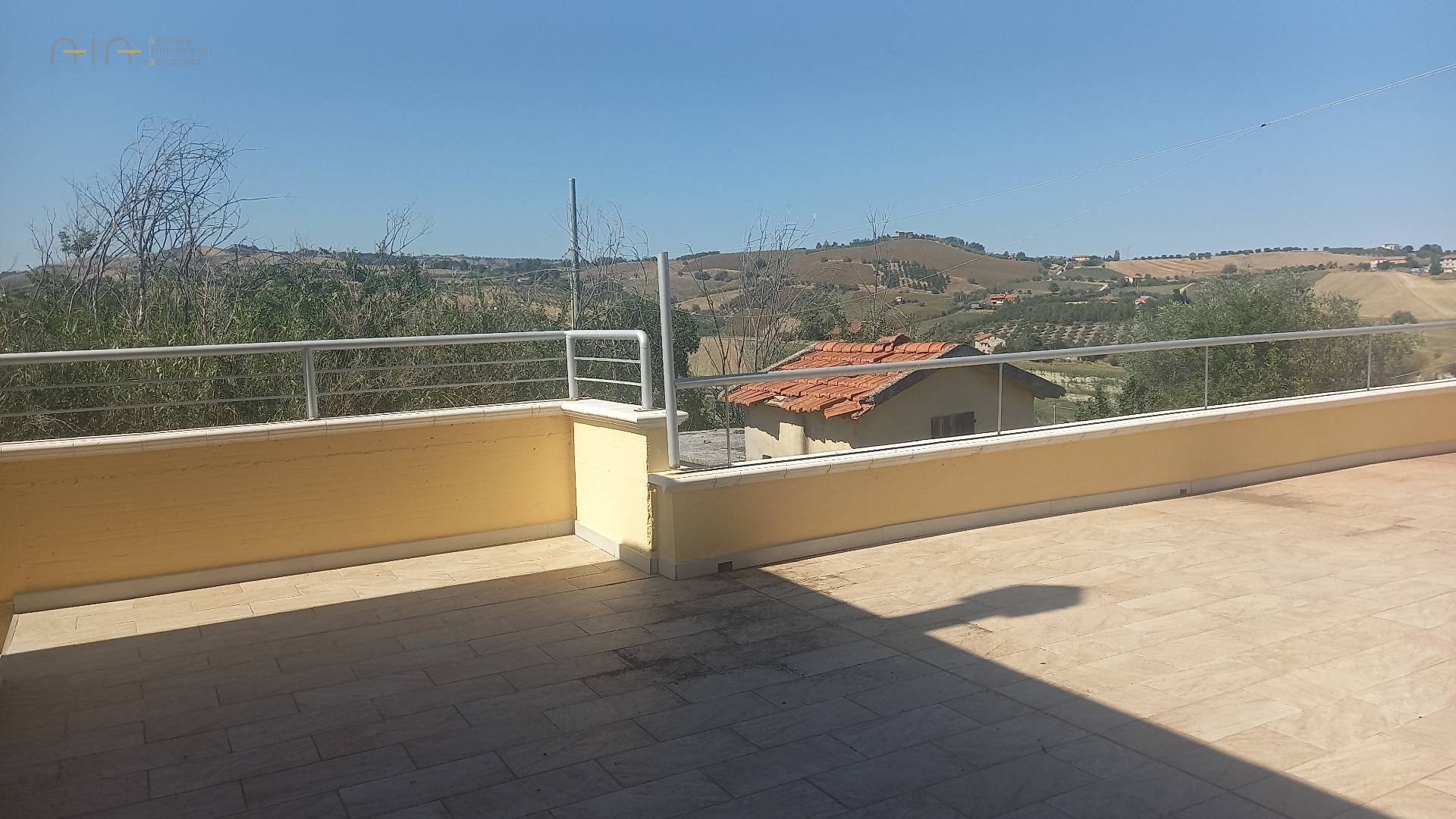 Casale Colonico Rustico in vendita a Appignano del Tronto, Collinare