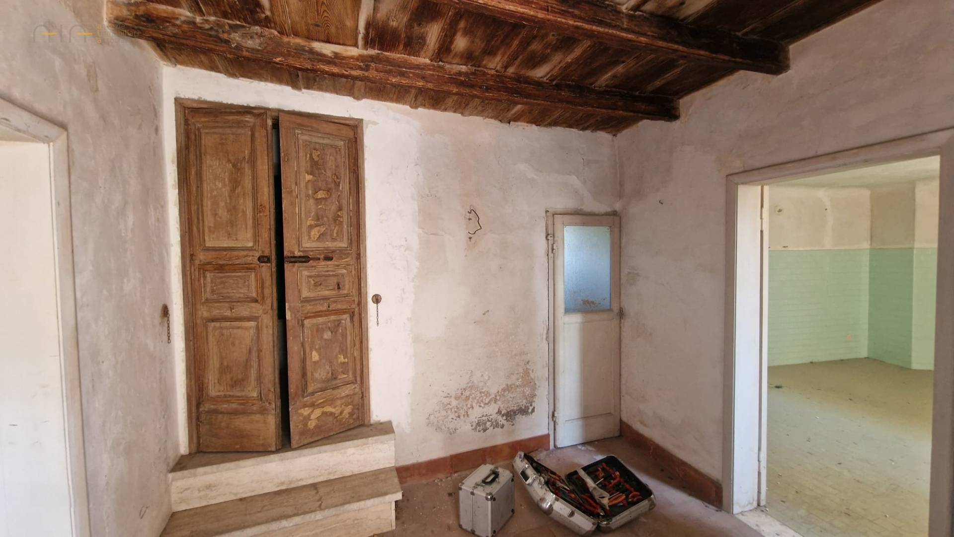 Casa cielo - terra in vendita a Grottammare, vecchio incasato del paese alto