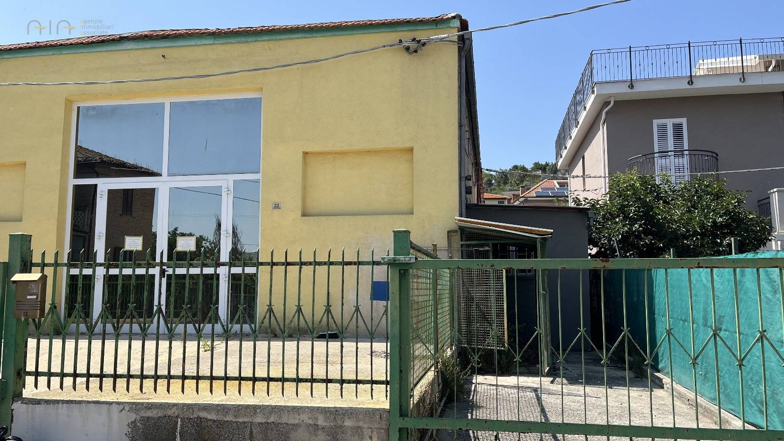 Locale Commerciale in affitto a Ascoli Piceno, Villa Sant'Antonio