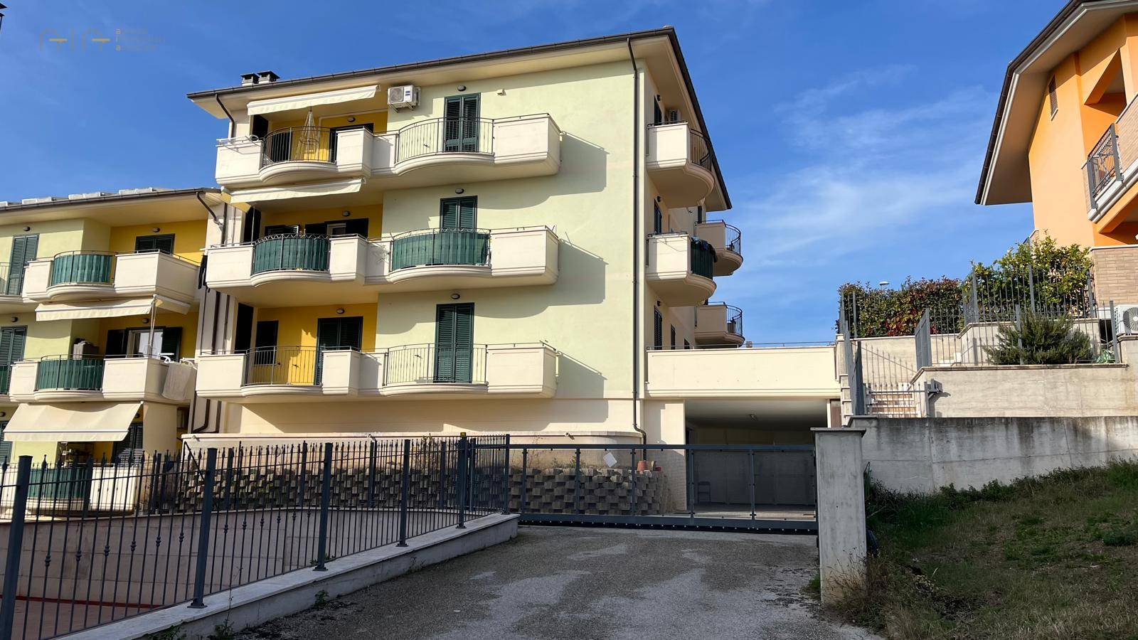 Appartamento in affitto a Colli del Tronto, Zona Salaria