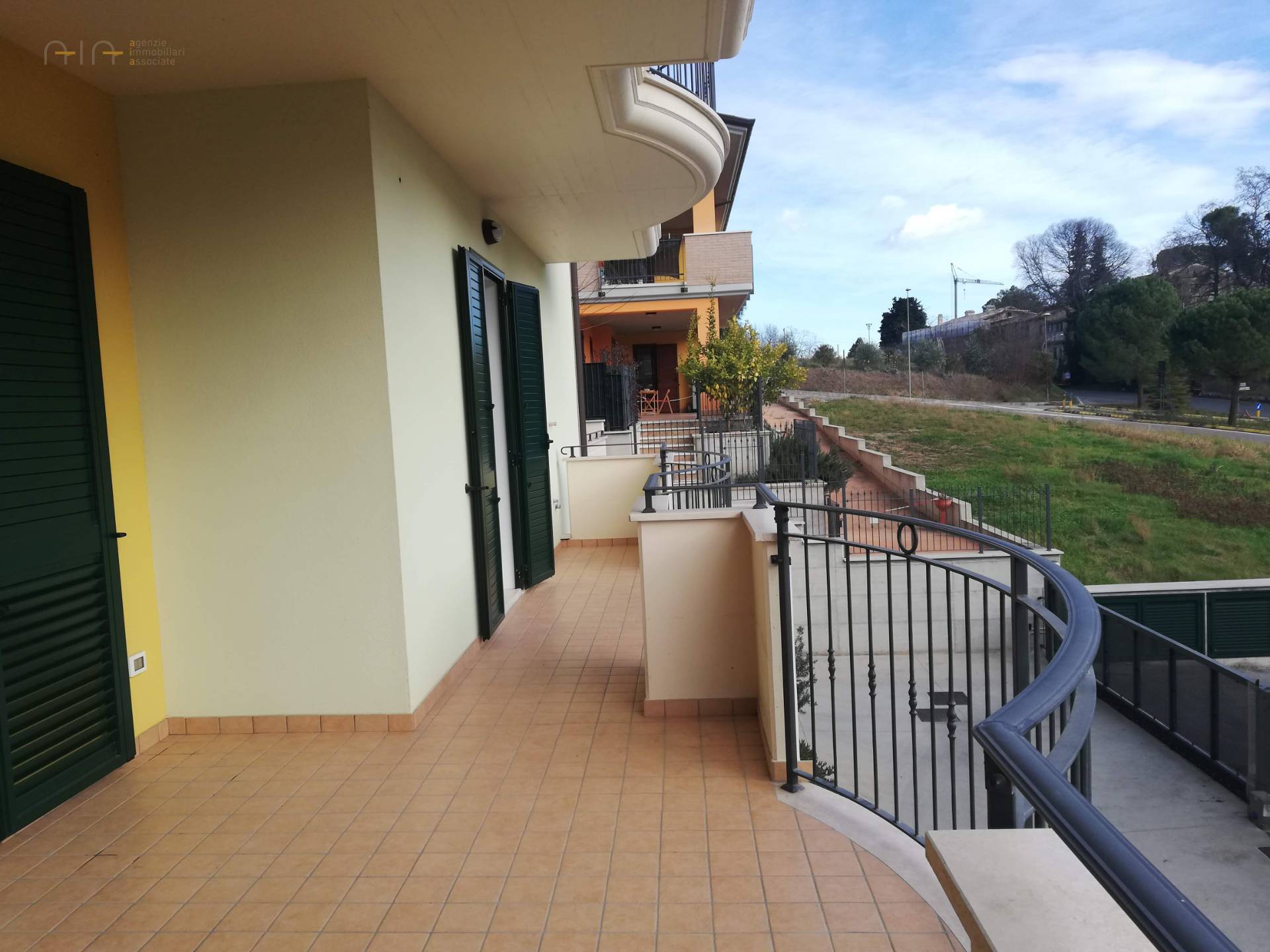 Appartamento in affitto a Colli del Tronto, Zona Salaria