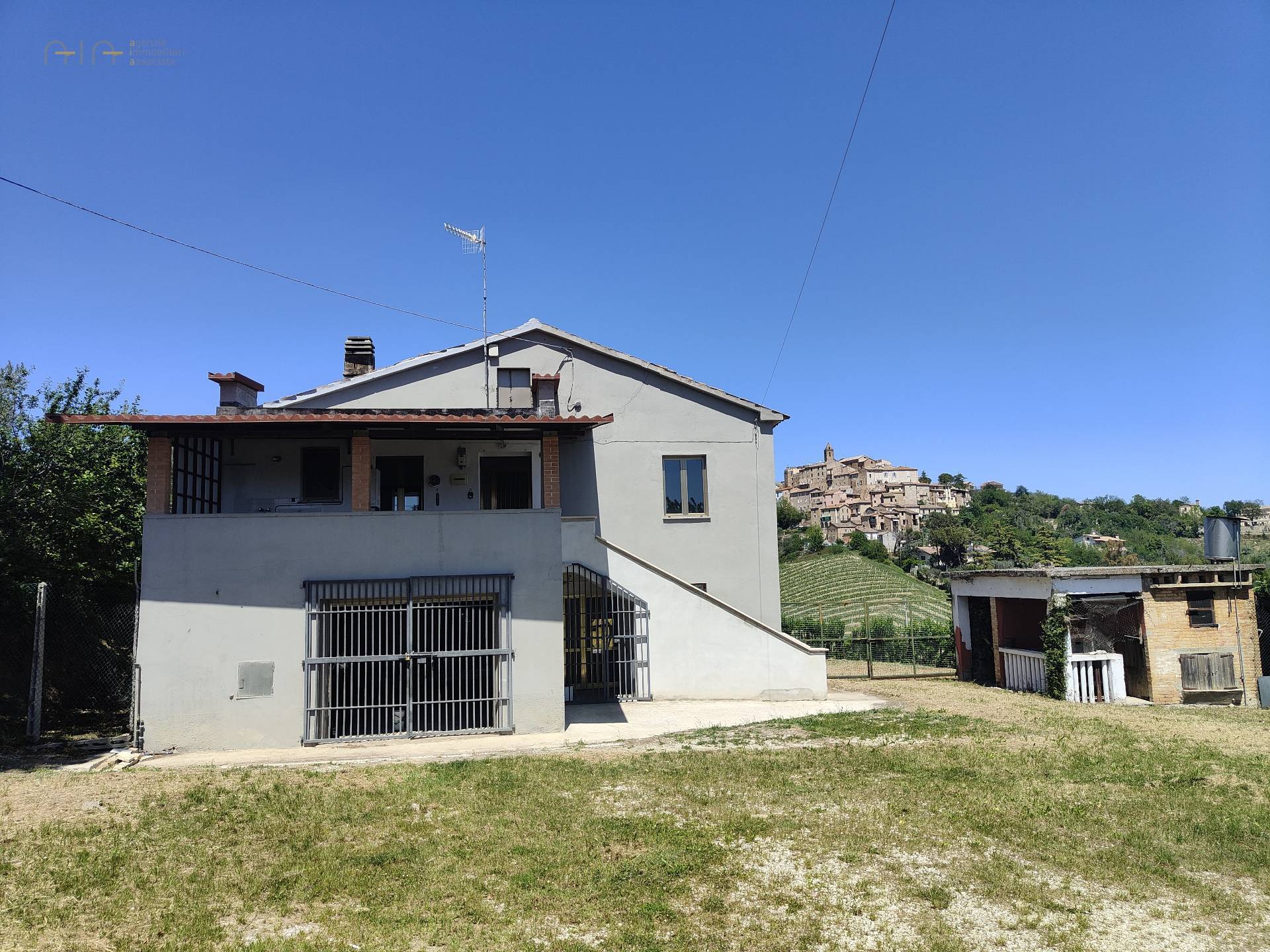 Casale Colonico Rustico in vendita a Spinetoli, Collinare