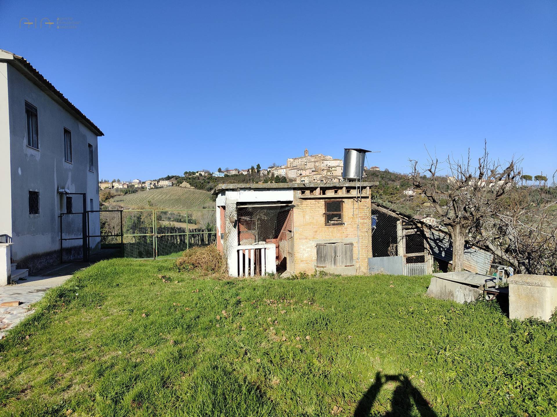 Casale Colonico Rustico in vendita a Spinetoli, Collinare
