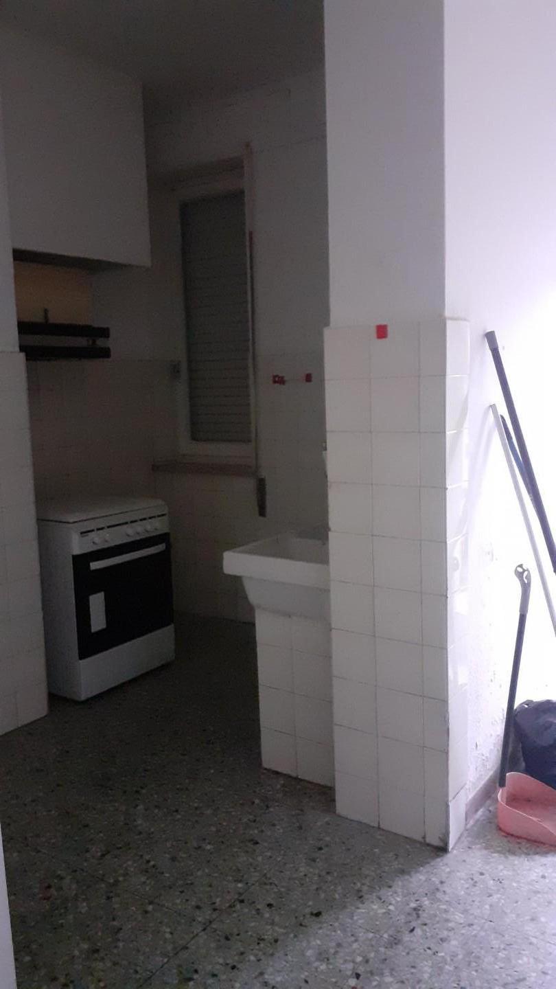 Quadrilocale con terrazzi, Massa centro