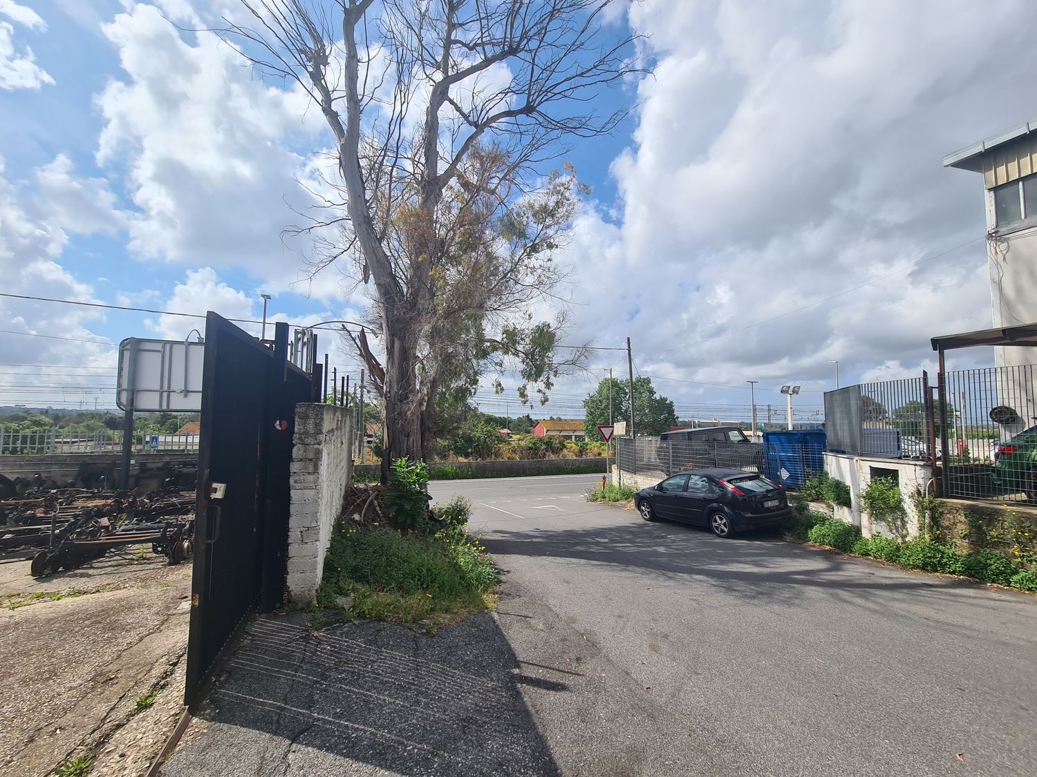 Capannone in vendita in via della magliana 860, Roma