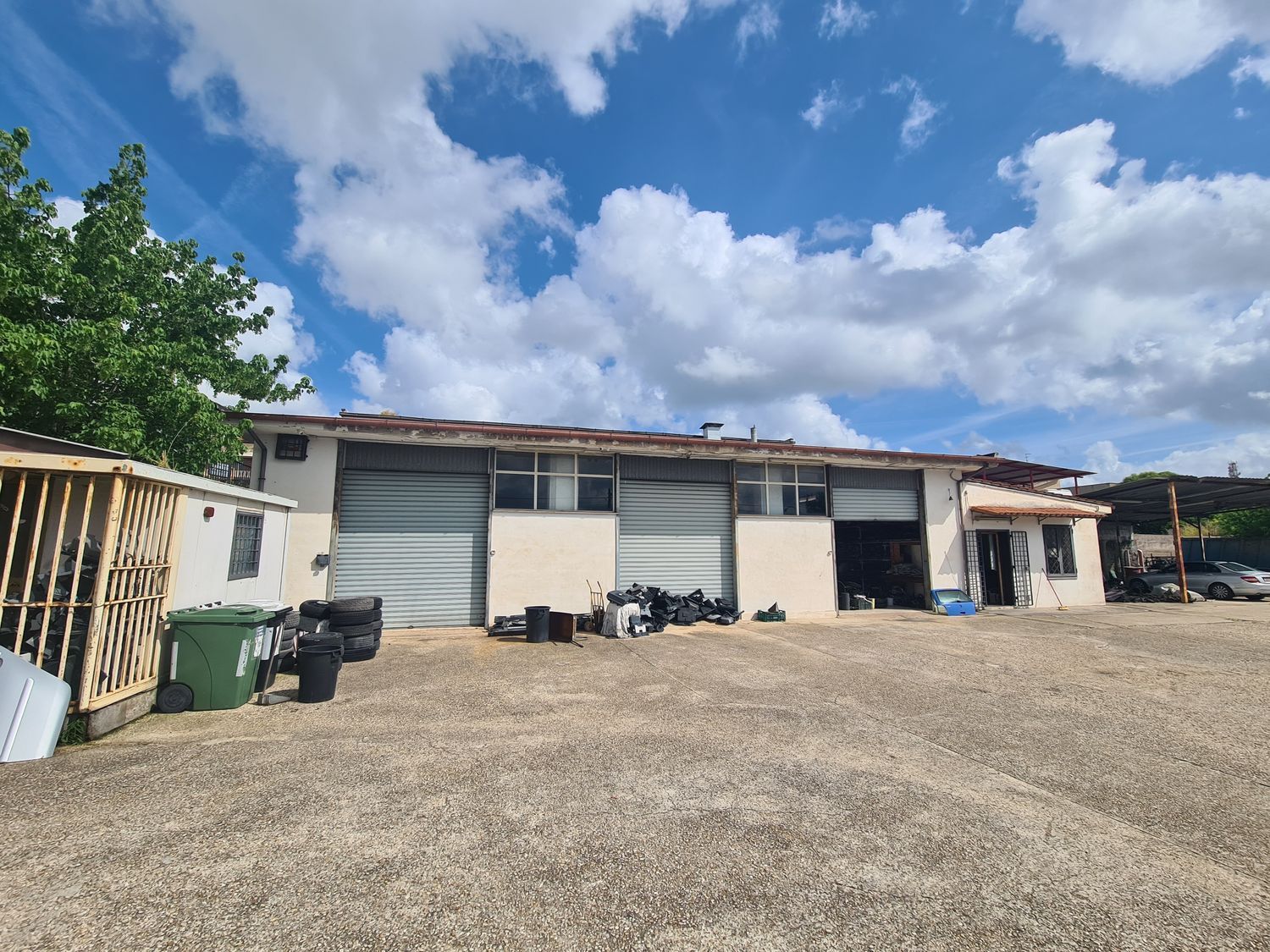 Capannone in vendita in via della magliana 860, Roma