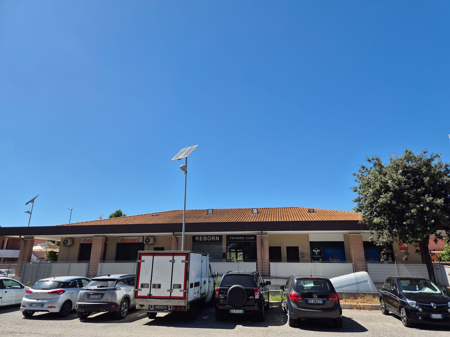 Locale commerciale in vendita in via benvenuto volpato 0, Fiumicino