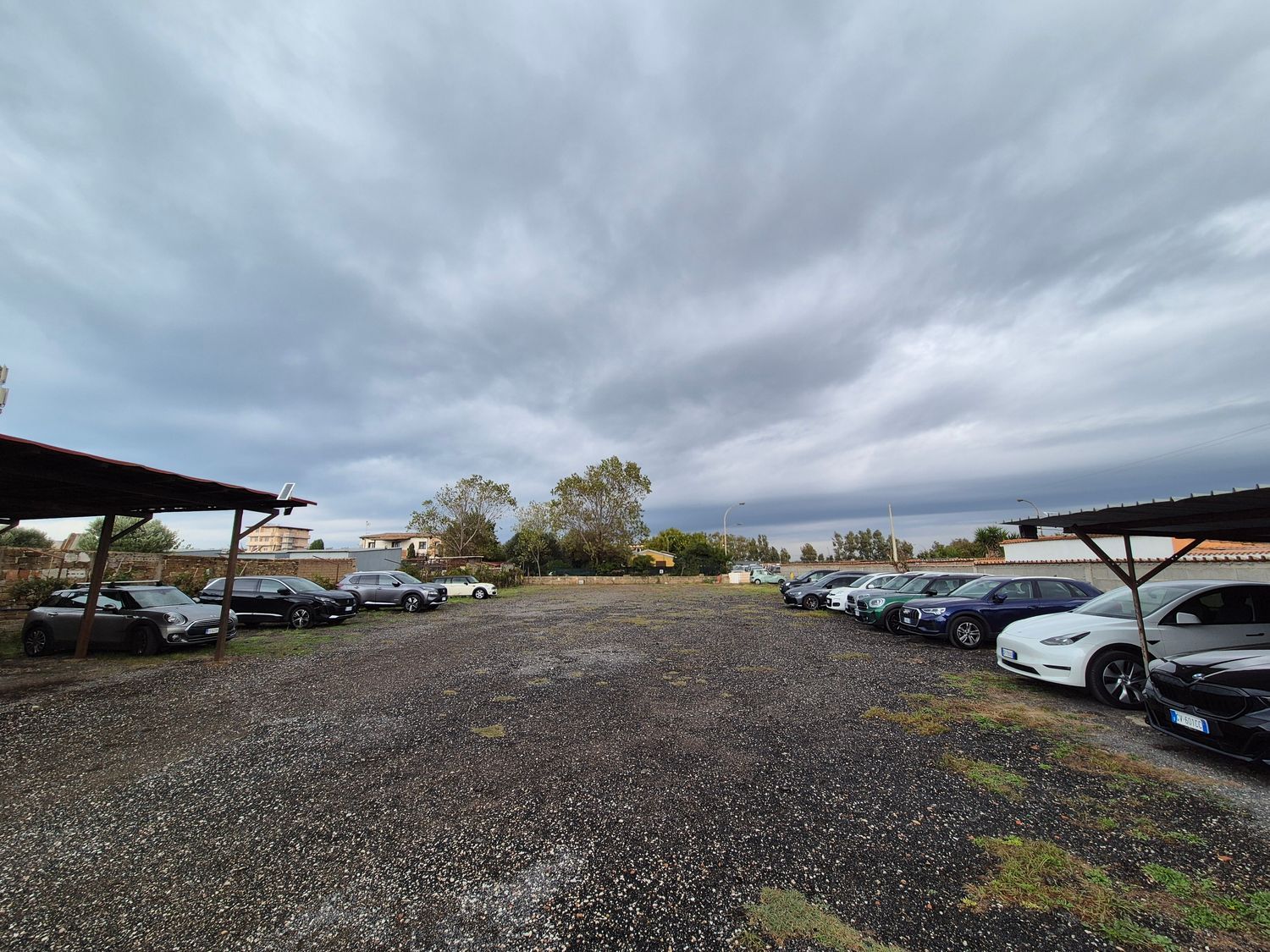 Locale commerciale in affitto in via delle pinne 0, Fiumicino