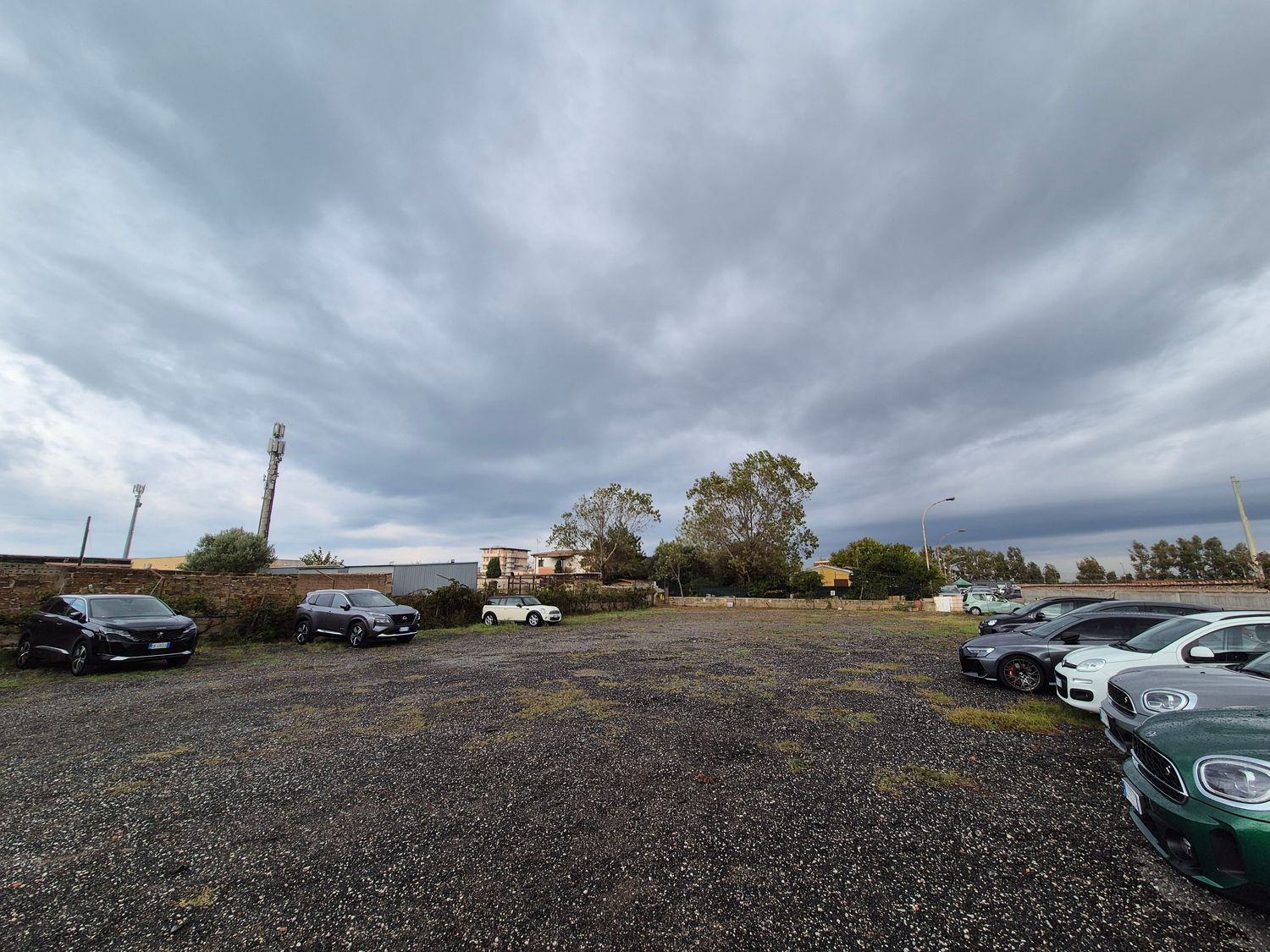 Locale commerciale in affitto in via delle pinne 0, Fiumicino