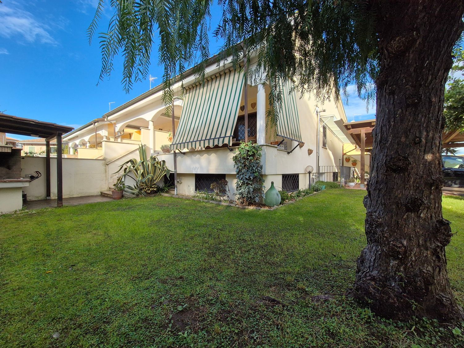 Villa in vendita in via monte cauriol 0, Fiumicino