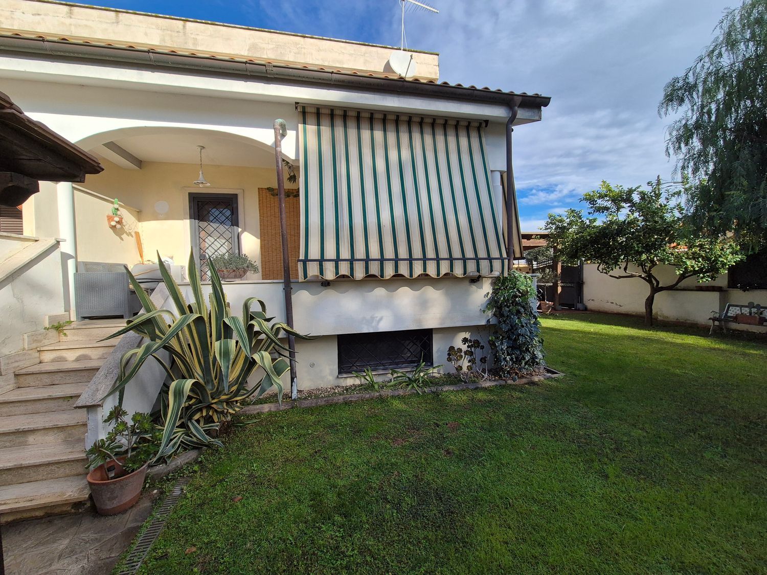 Villa in vendita in via monte cauriol 0, Fiumicino