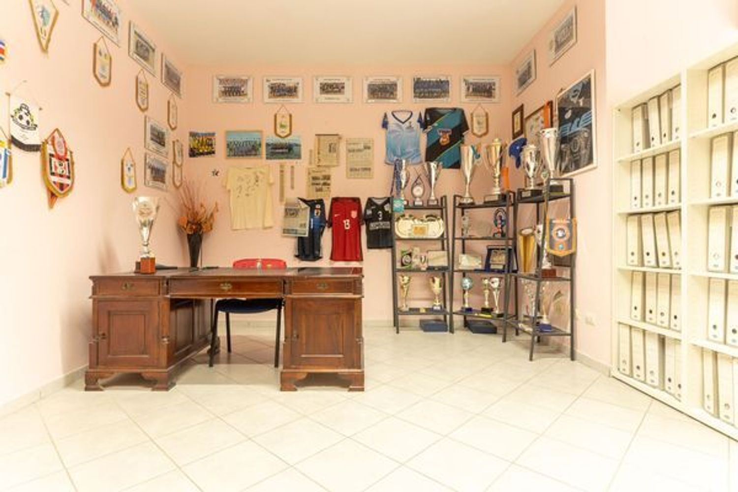 Locale commerciale in vendita in viale aldo moro 0, Fiumicino