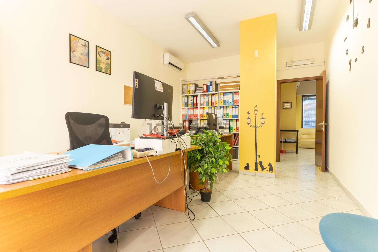 Locale commerciale in vendita in viale aldo moro 0, Fiumicino