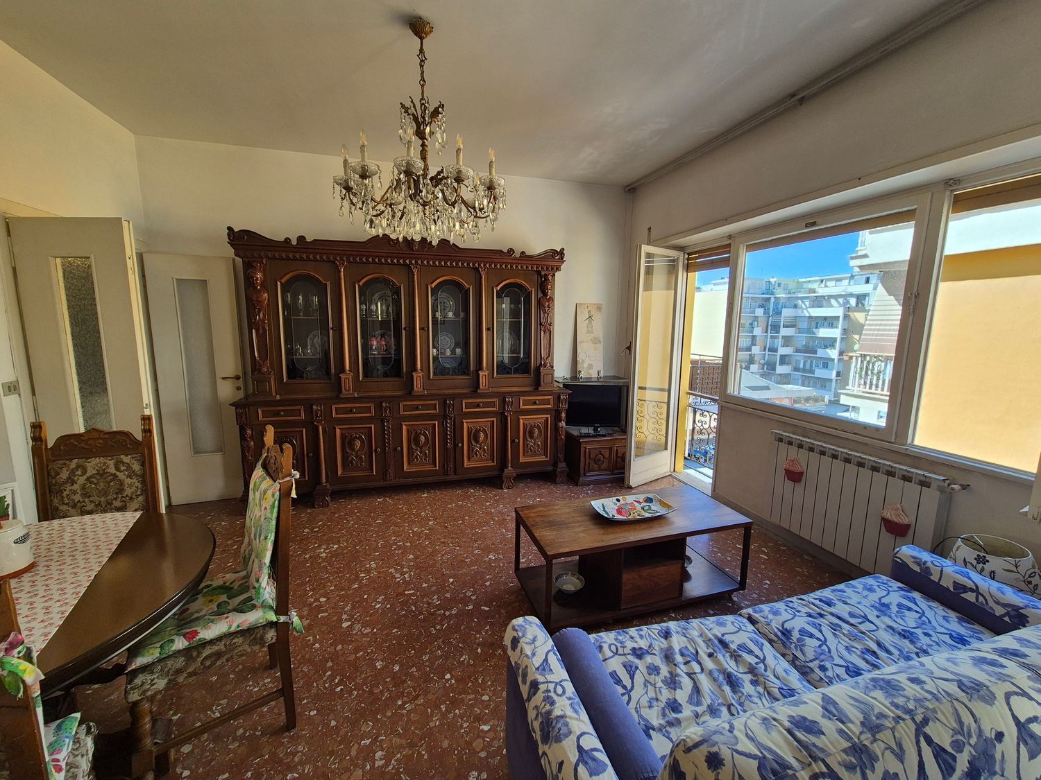 Trilocale in vendita in via via orazio dello sbirro 63, Roma