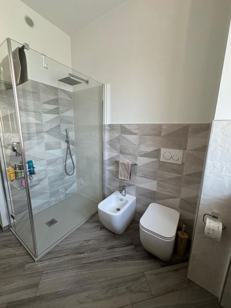 Trilocale con box a Moncalieri