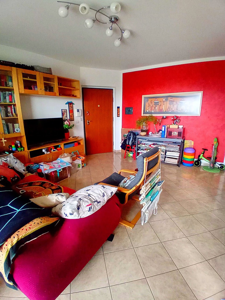 Quadrilocale con box a Torino