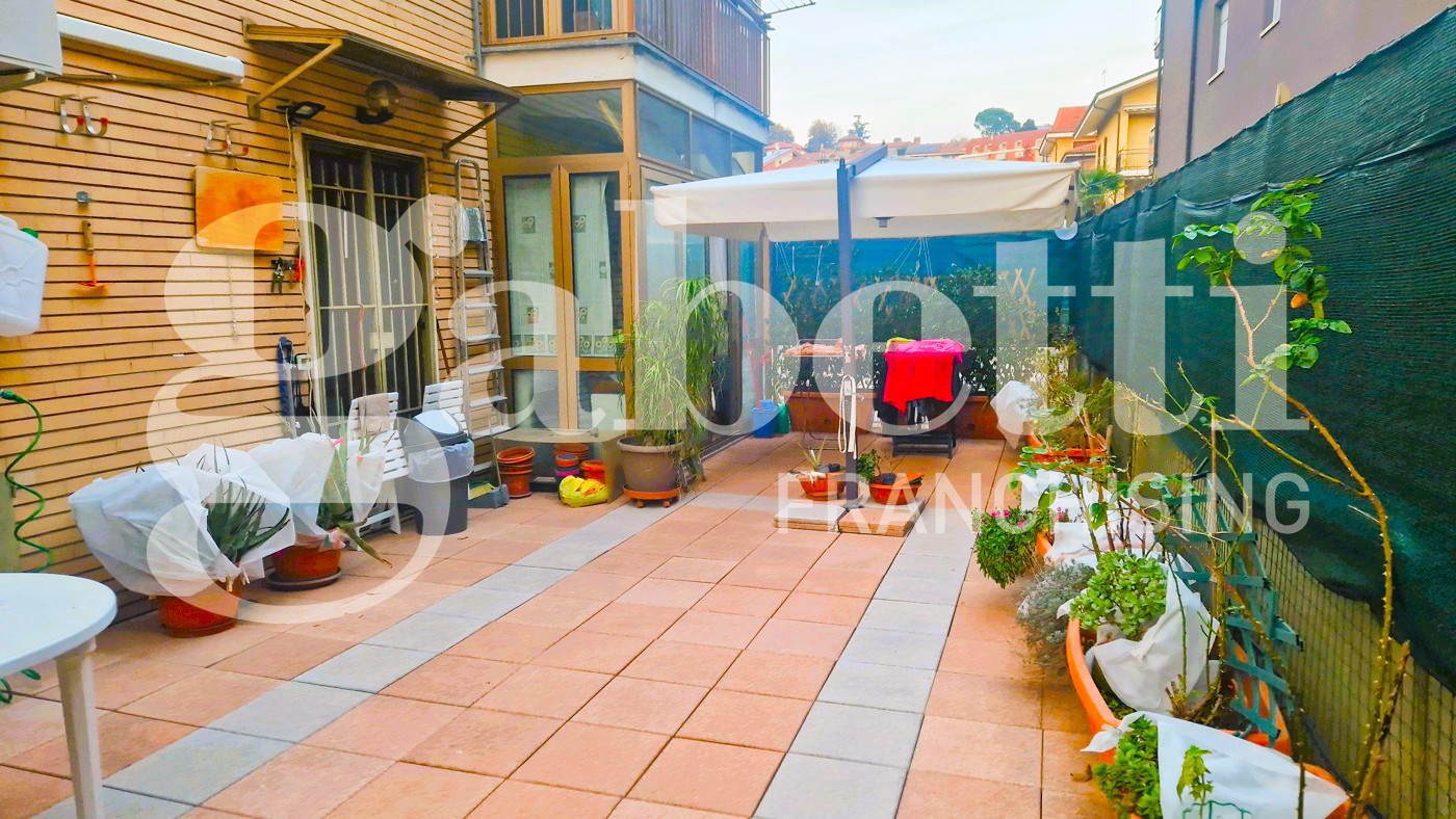 Quadrilocale ristrutturato a Trofarello