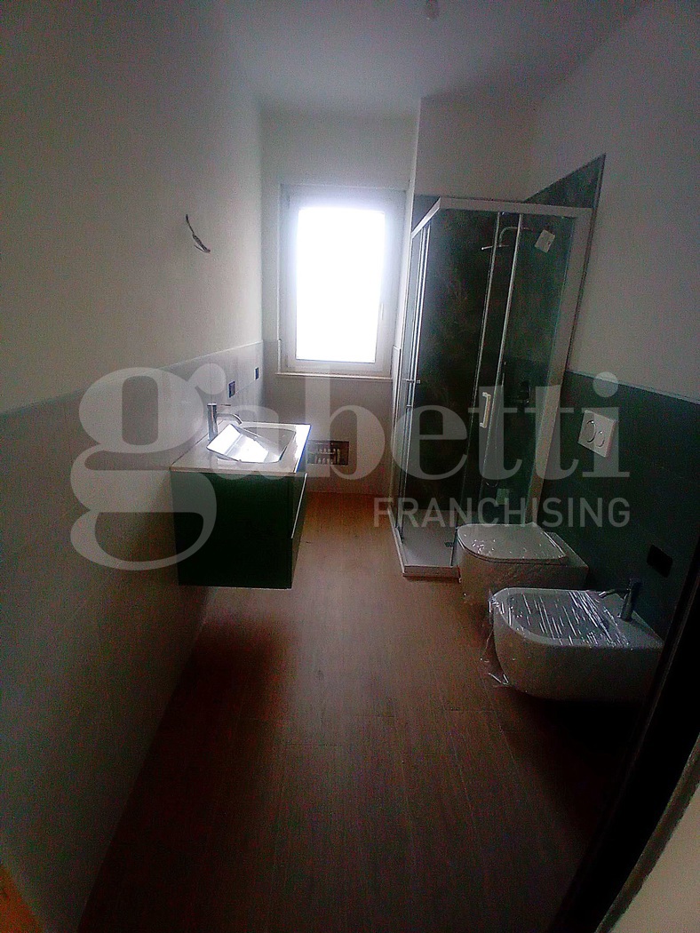 Trilocale con box a Trofarello