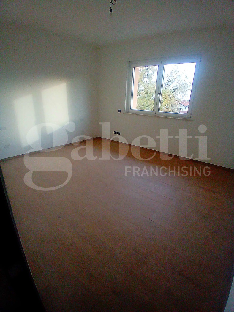 Bilocale con box a Trofarello