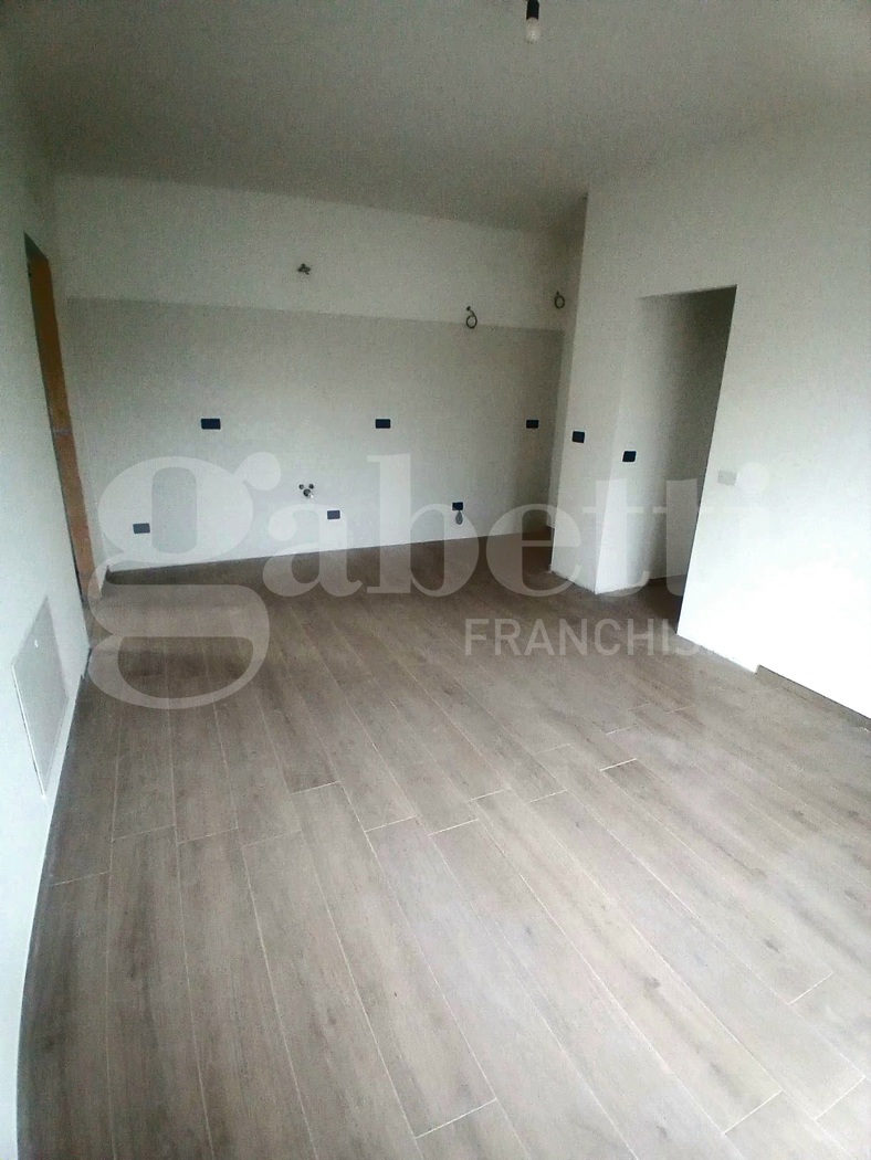 Bilocale con box a Trofarello