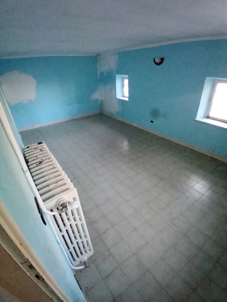 Rustico con giardino a Trofarello