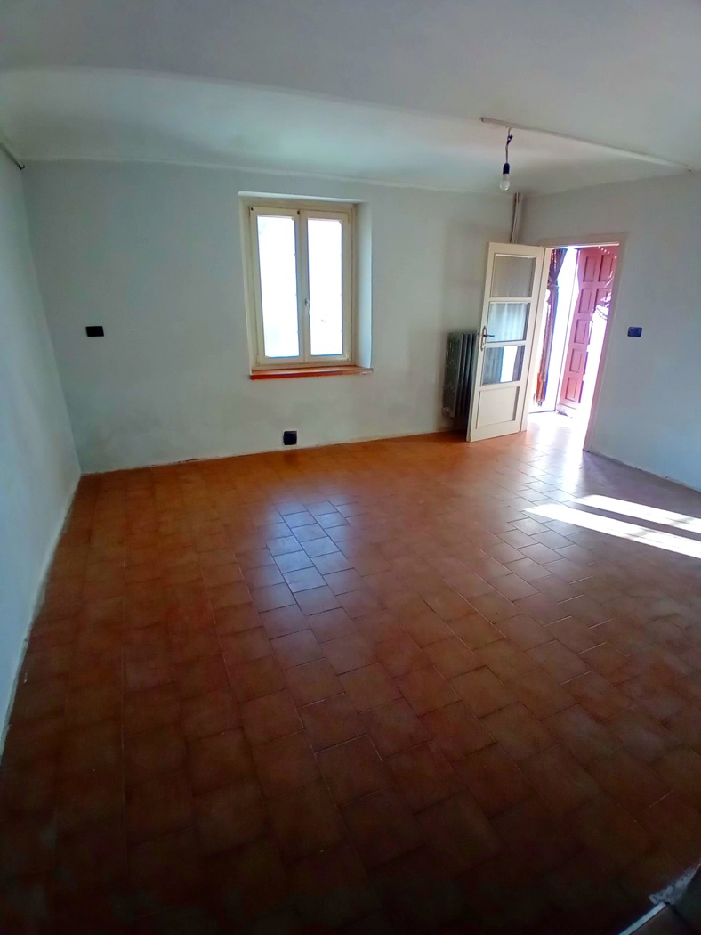 Rustico con giardino a Trofarello