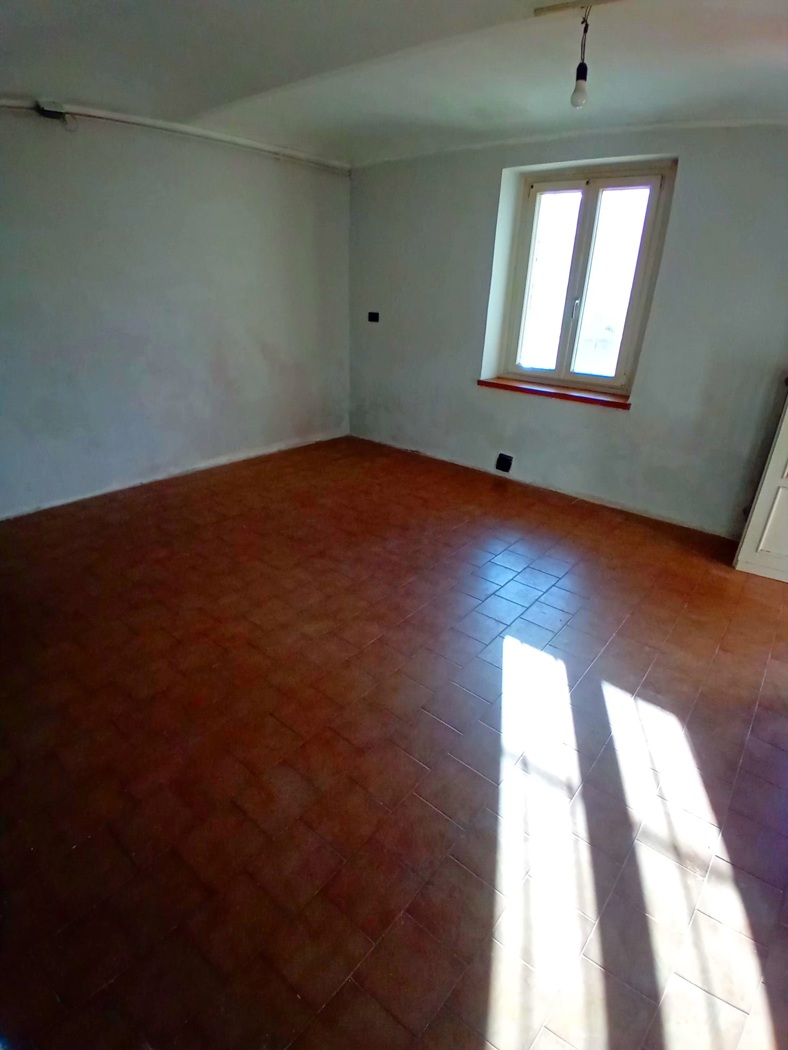 Rustico con giardino a Trofarello