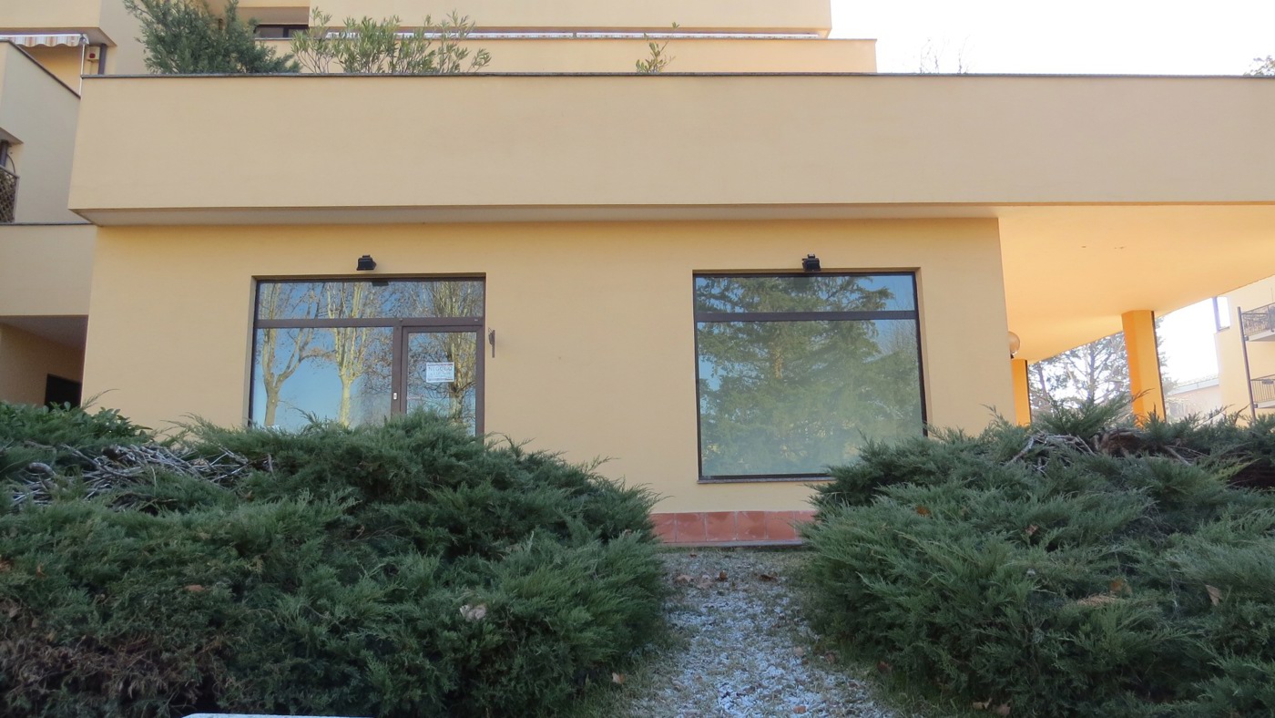 Negozio in vendita a Trofarello