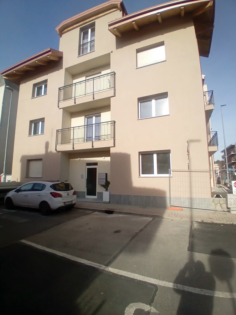 Trilocale nuovo a Trofarello