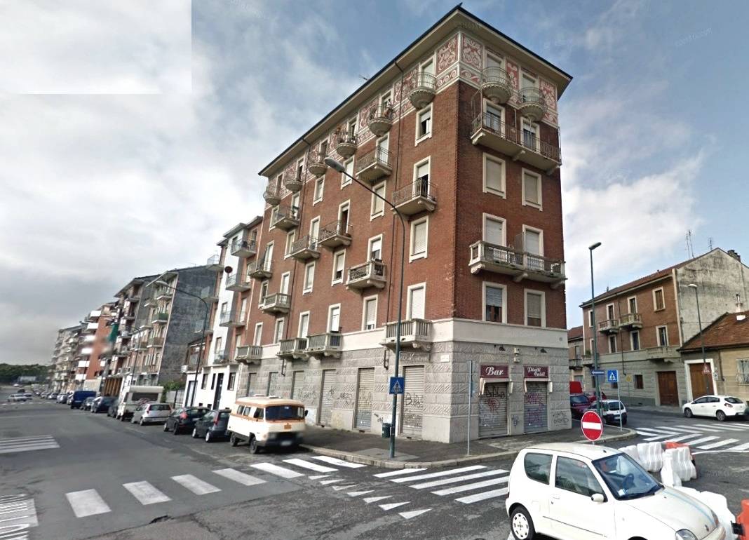 Locale commerciale in affitto, Torino lingotto