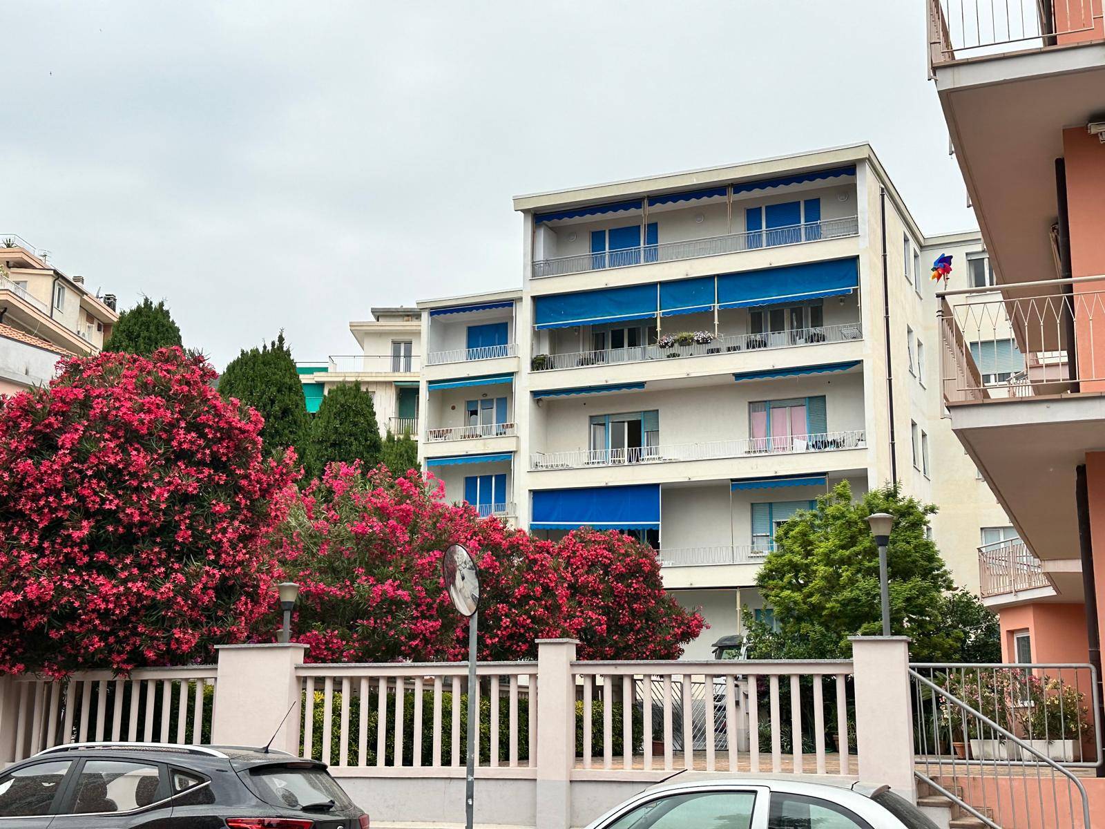 Quadrilocale vista mare, Alassio lungo mare