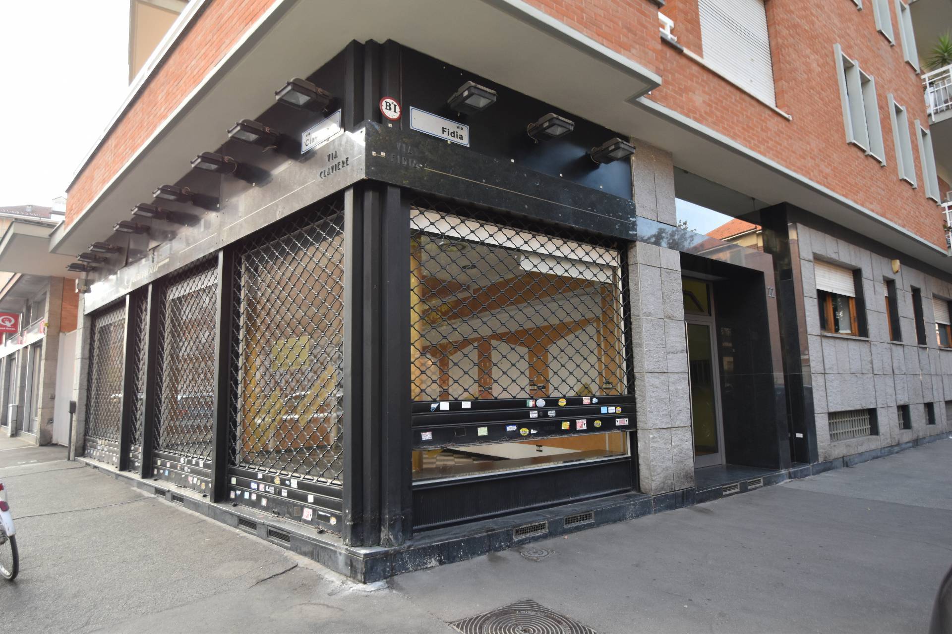 Negozio in affitto a Torino, Pozzo Strada