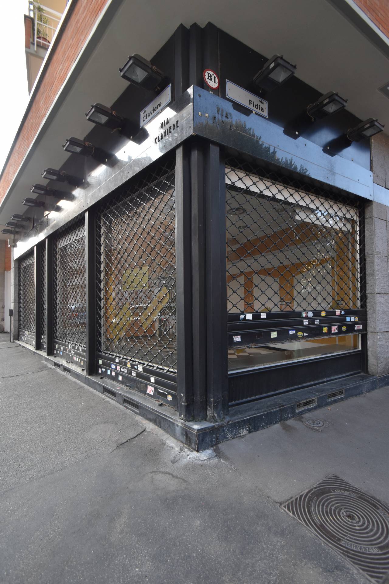 Negozio in affitto a Torino, Pozzo Strada