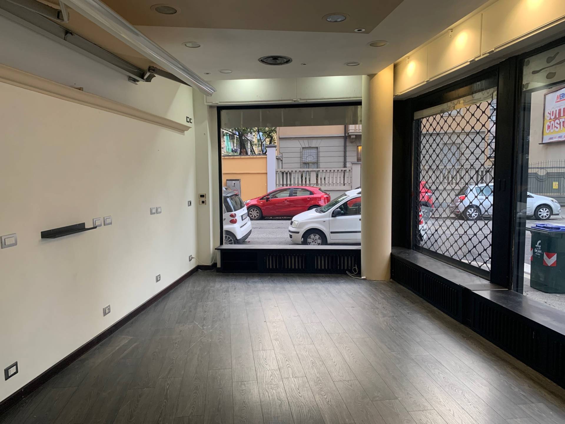 Negozio in affitto a Torino, Pozzo Strada