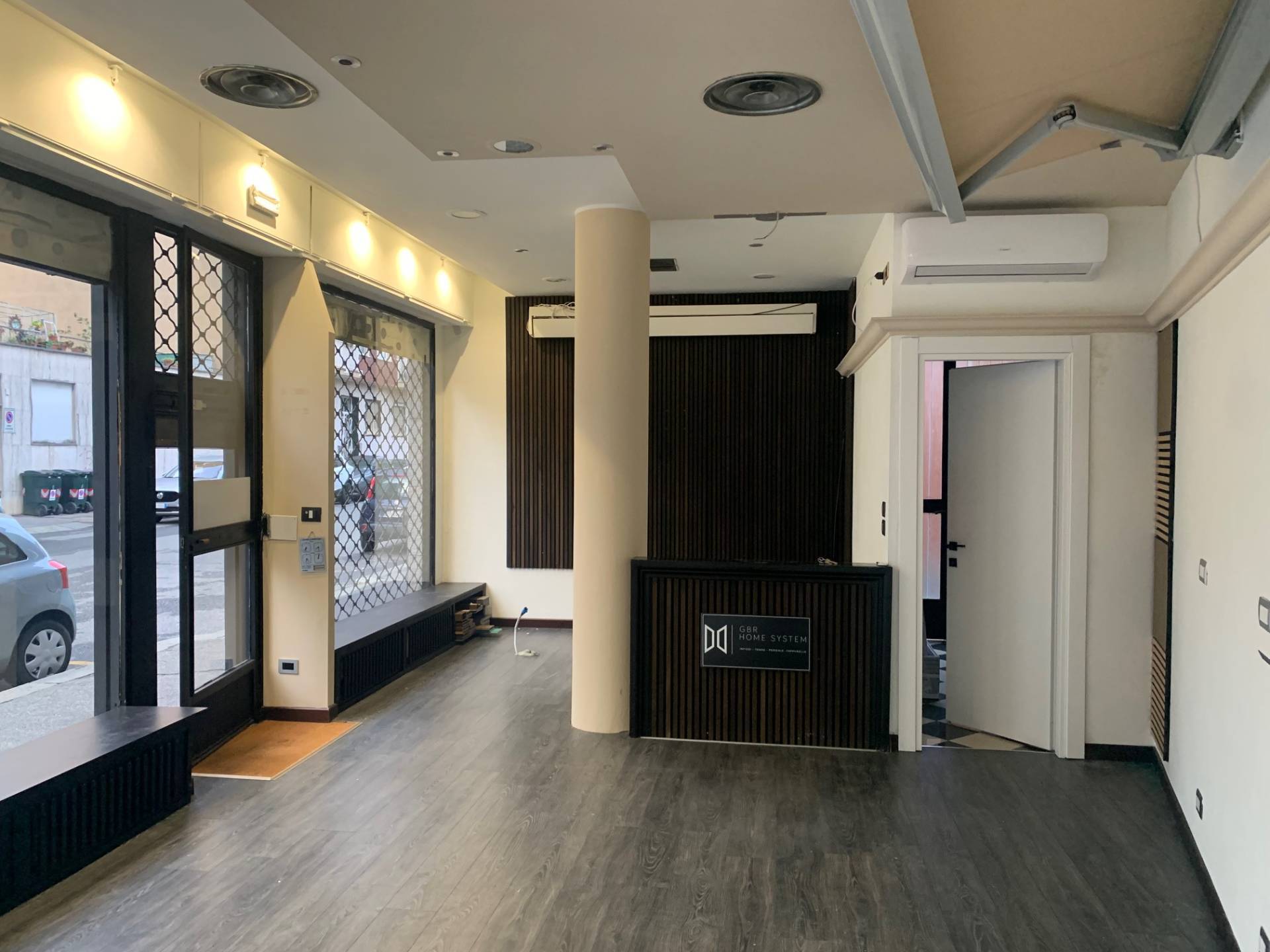 Negozio in affitto a Torino, Pozzo Strada