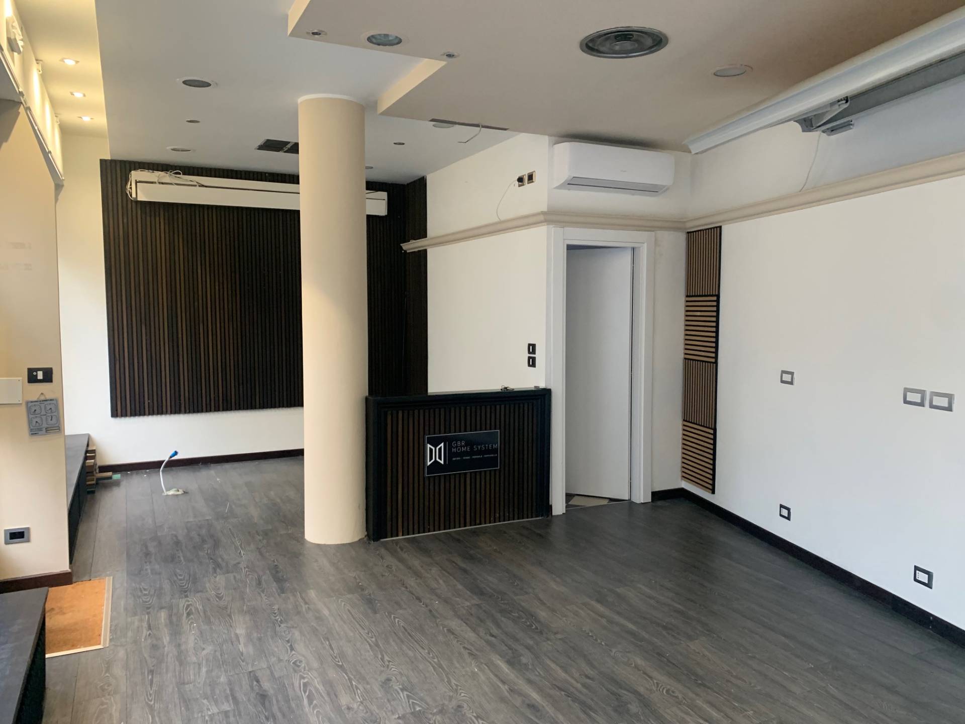 Negozio in affitto a Torino, Pozzo Strada