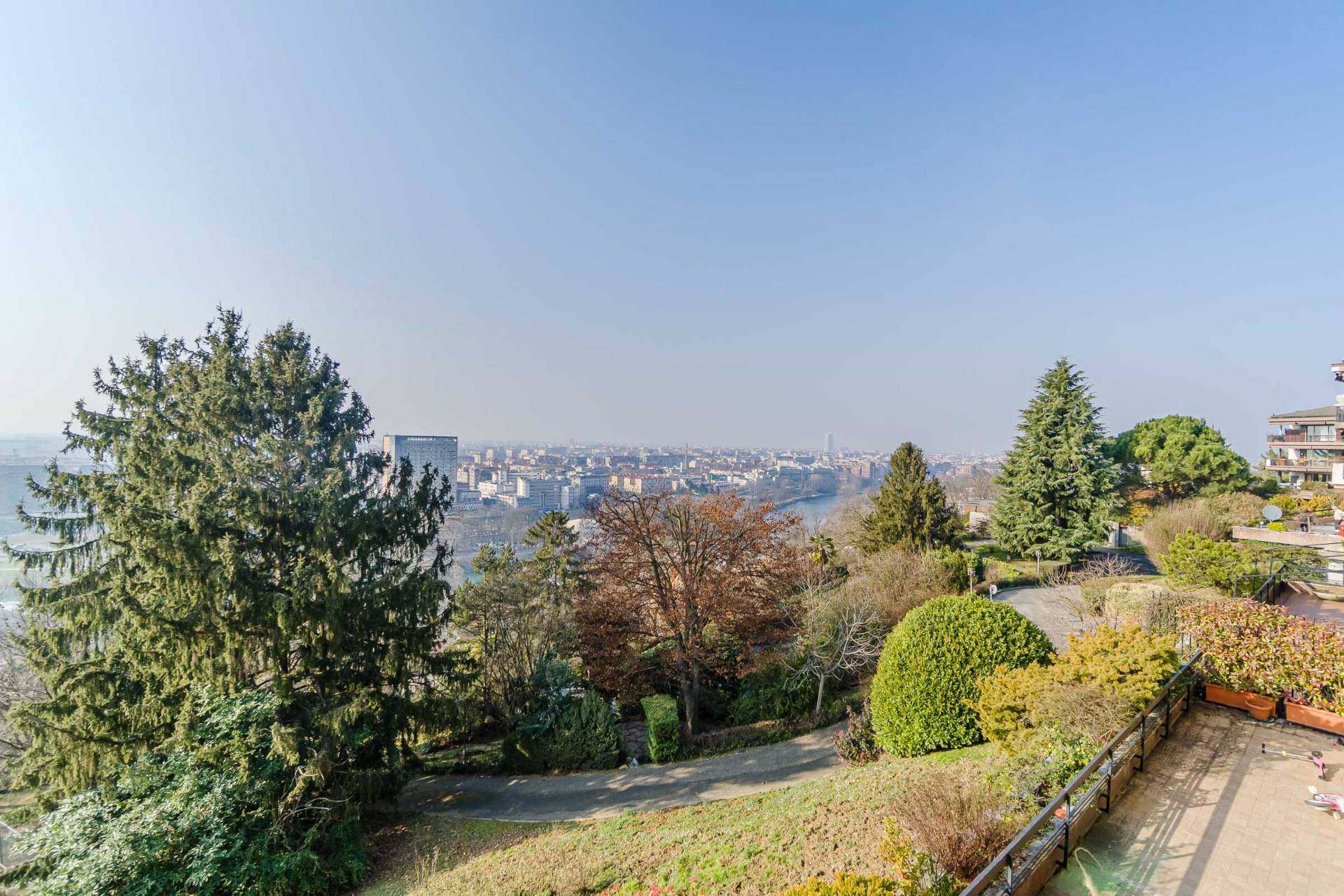 Appartamento in vendita a Torino, Precollina