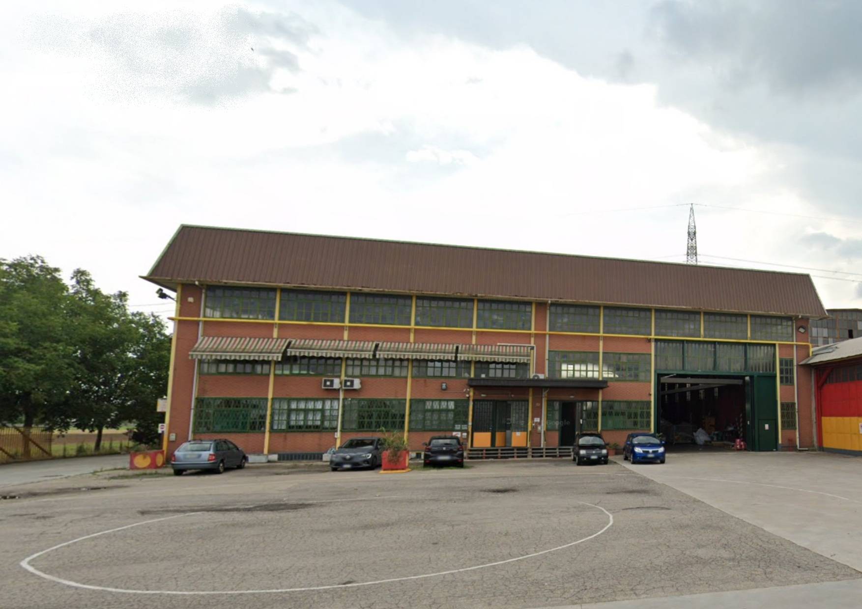 Capannone in vendita a Nichelino, Uscita Debouch