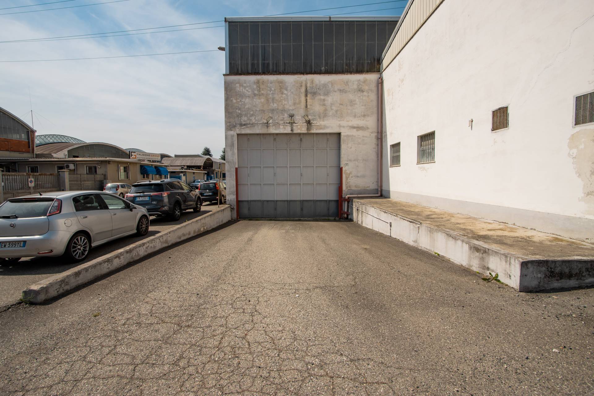 Capannone in vendita a Rivoli, Cascine Vica (to)