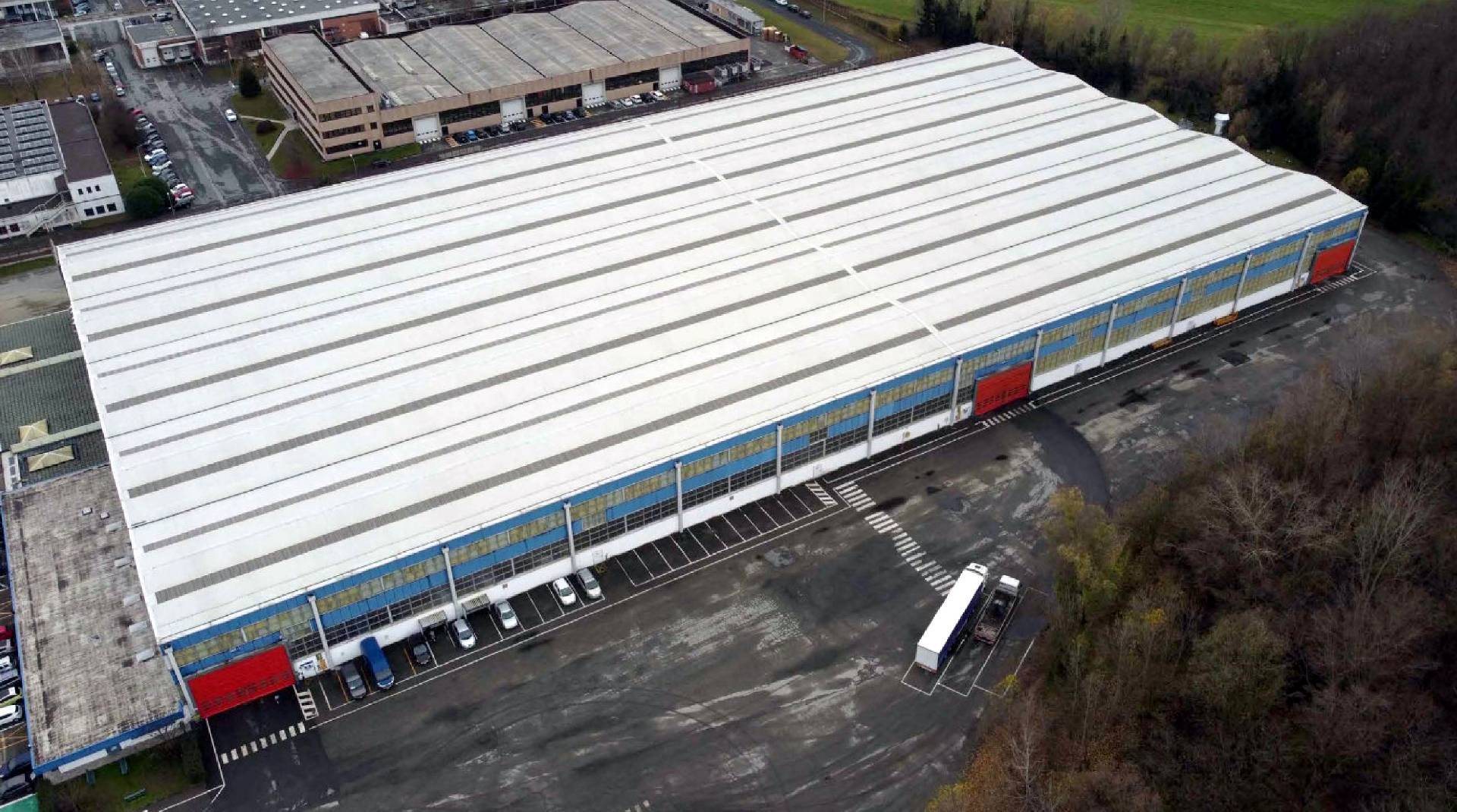 Capannone in vendita a Alpignano, Industriale