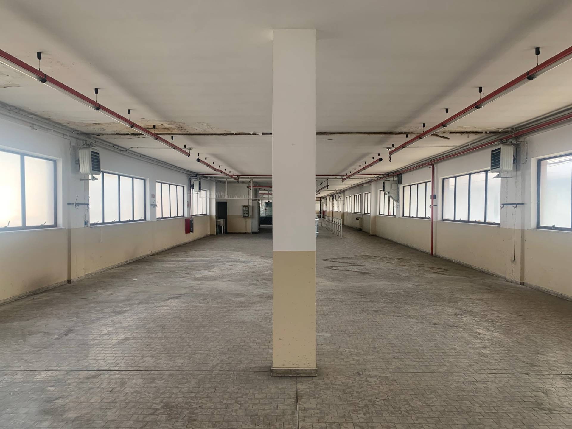 Ufficio in vendita a Rivoli, Cascine Vica (to)