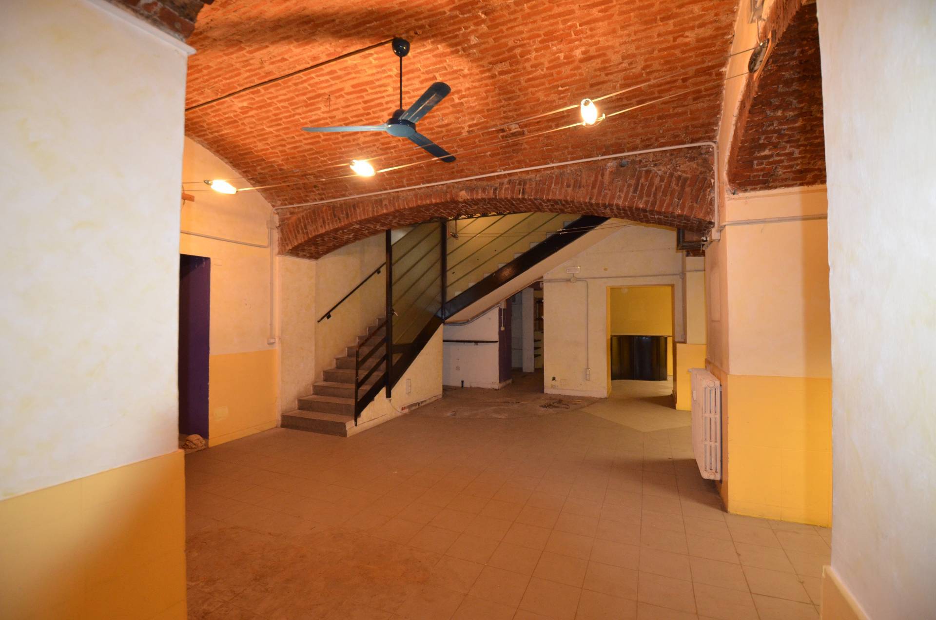 Show room in vendita a Torino, Centro